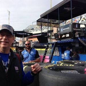 Meet your Posher, Leonard